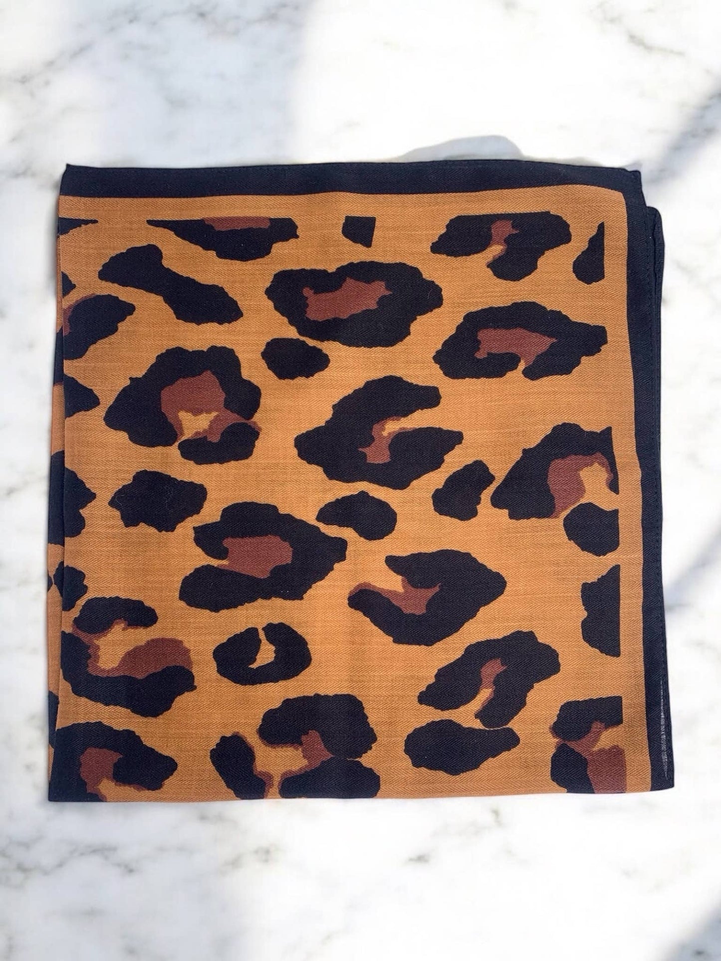 Foulard Leopard Love