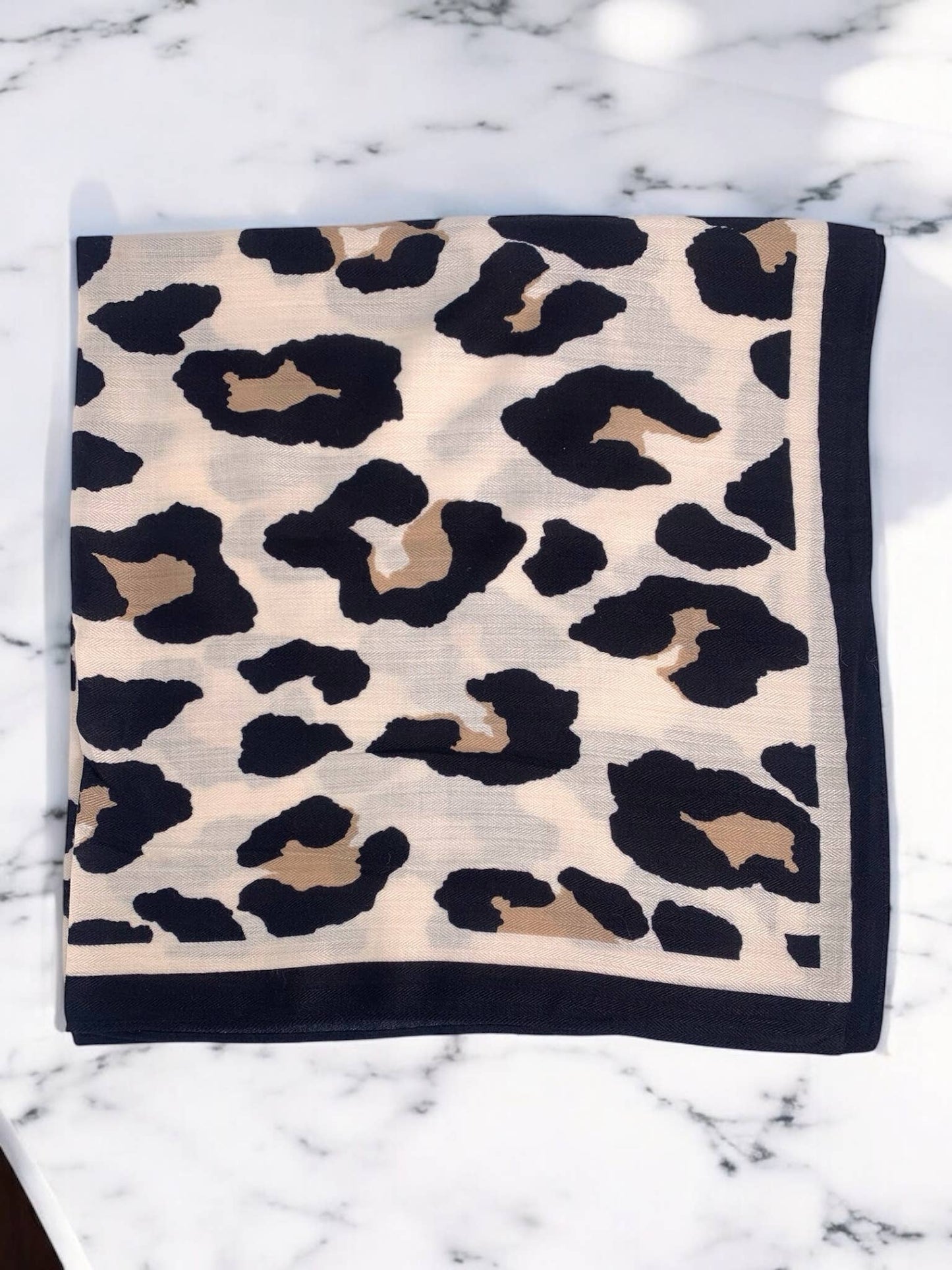 Foulard Leopard Love